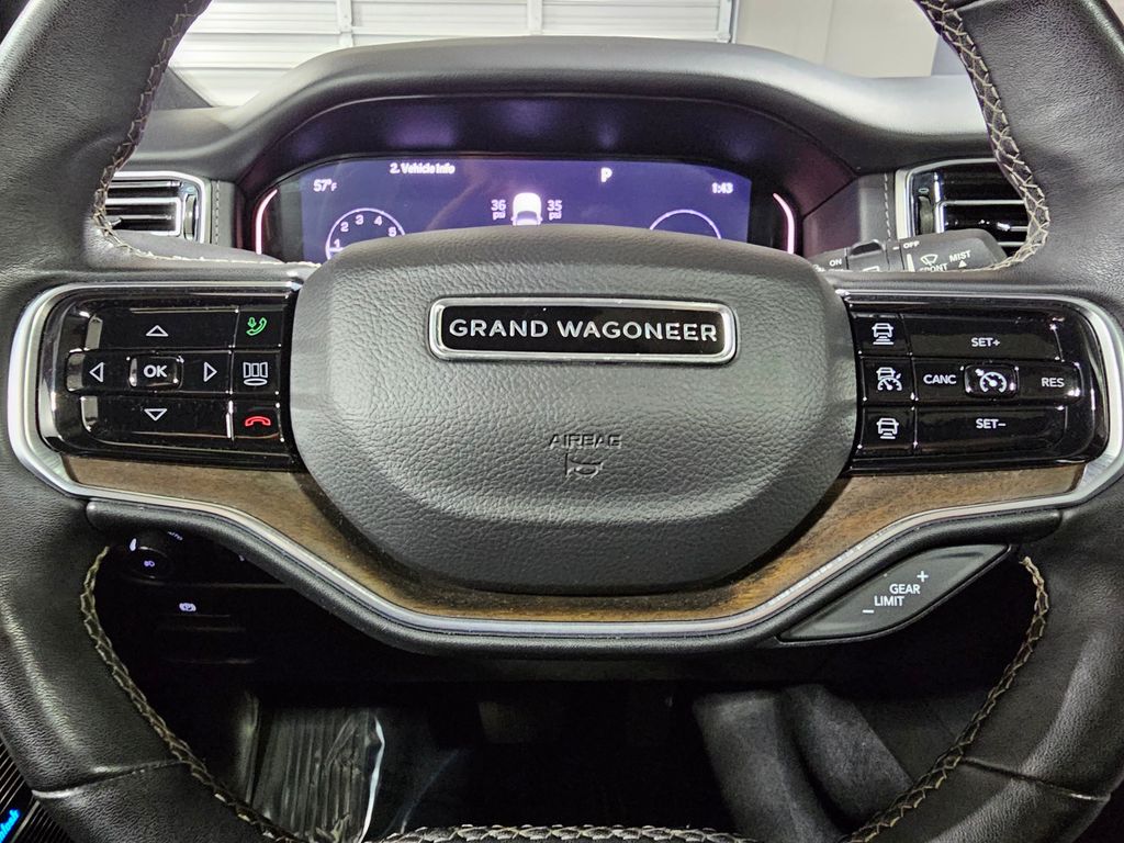 Used 2023 White Jeep Base image 24