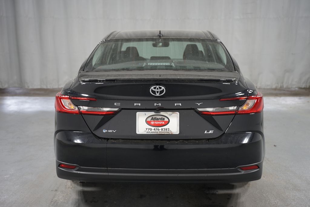 2025 Toyota Camry LE 7