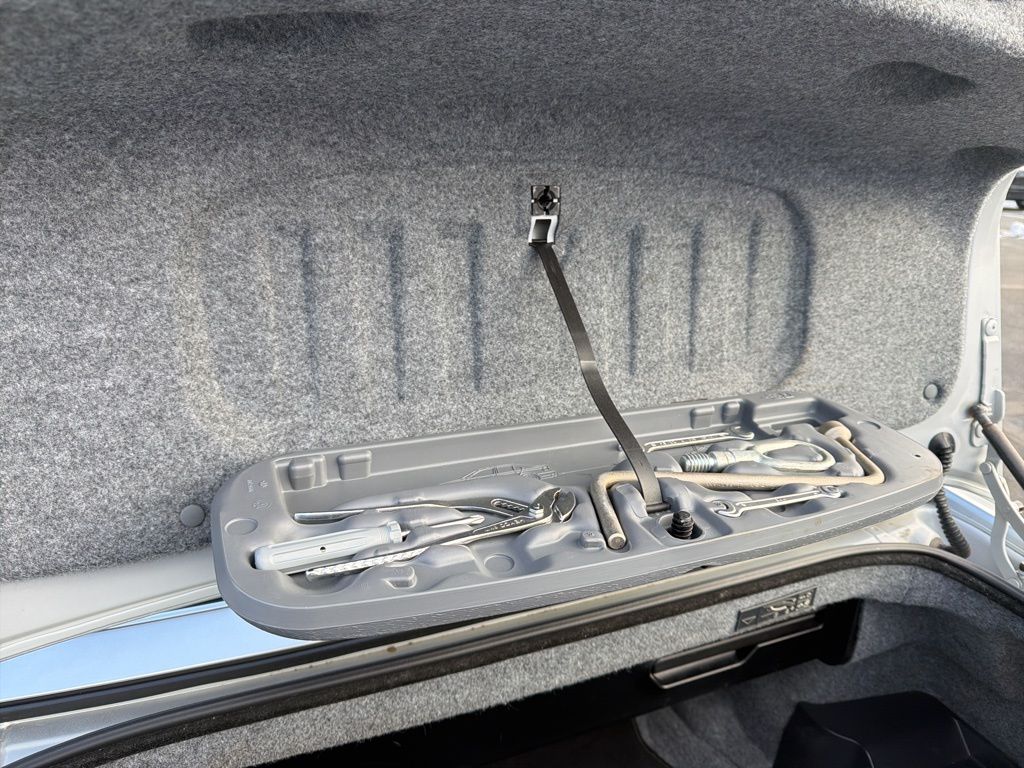 Thumbnail: 2001 BMW 3 Series - 15