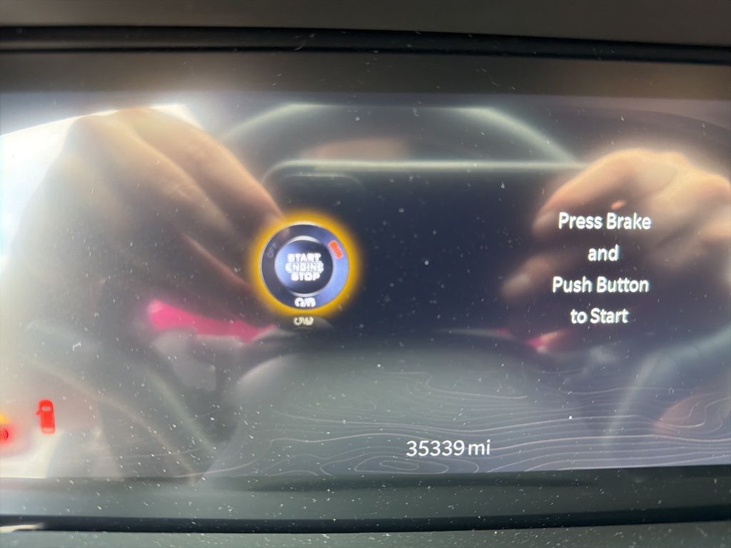 Used 2023 Baltic Gray Metallic Clearcoat Jeep Altitude image 6