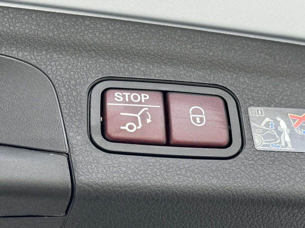 2025 Mercedes-Benz GLE 350 20