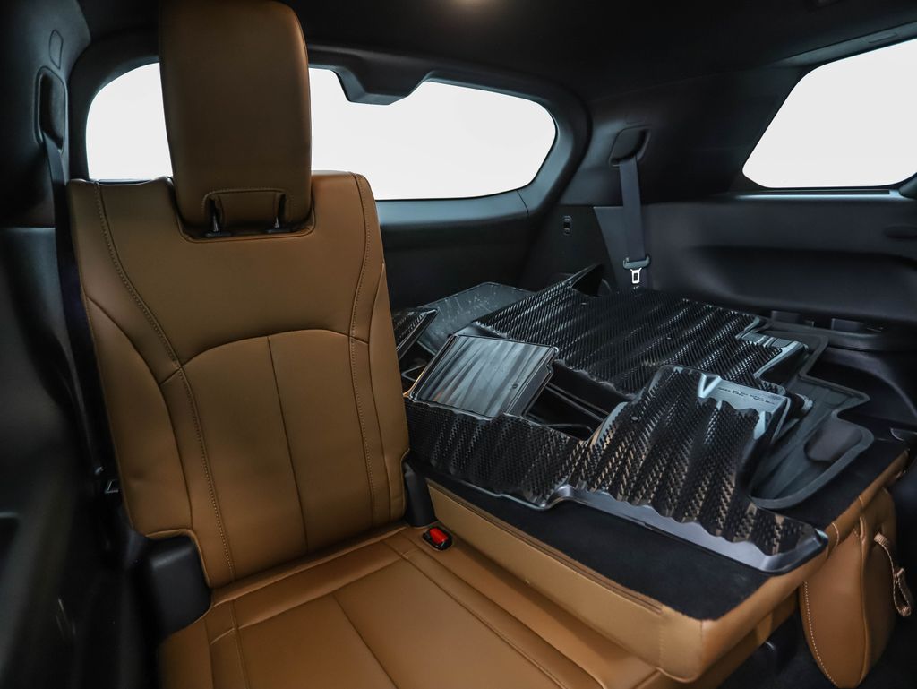 Thumbnail: 2024 INFINITI QX60 - 30