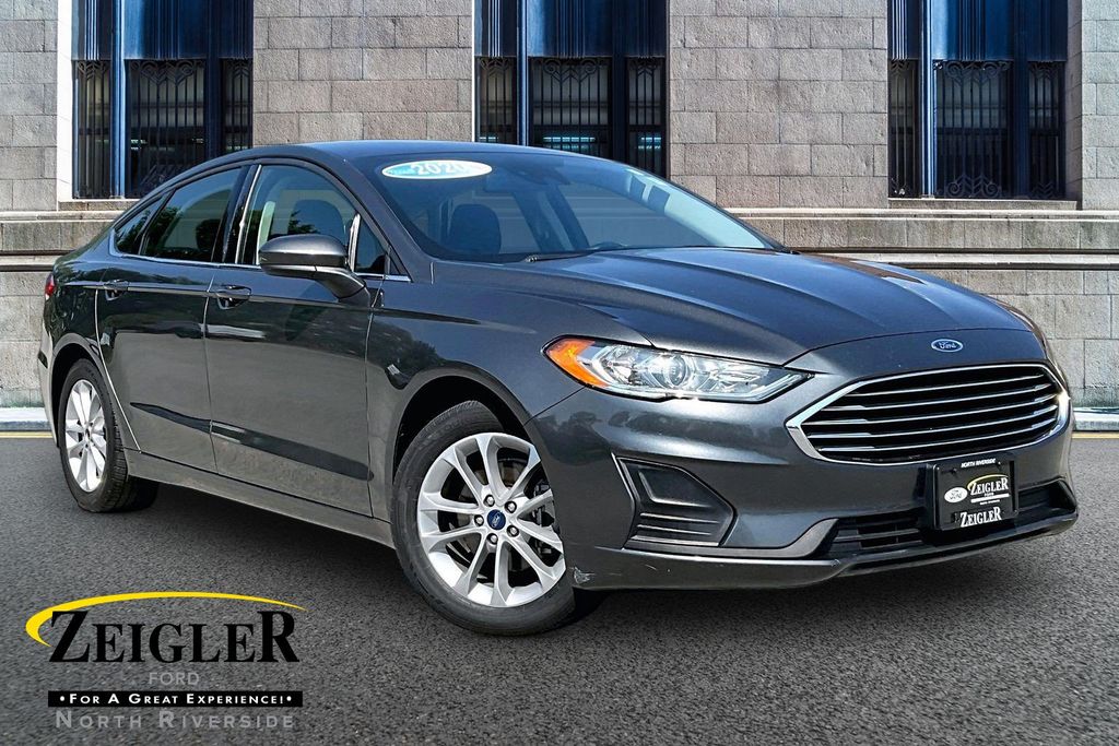 Gray (Magnetic) 2020 Ford Fusion Sedan Front-Wheel Drive 6-Speed Automatic
