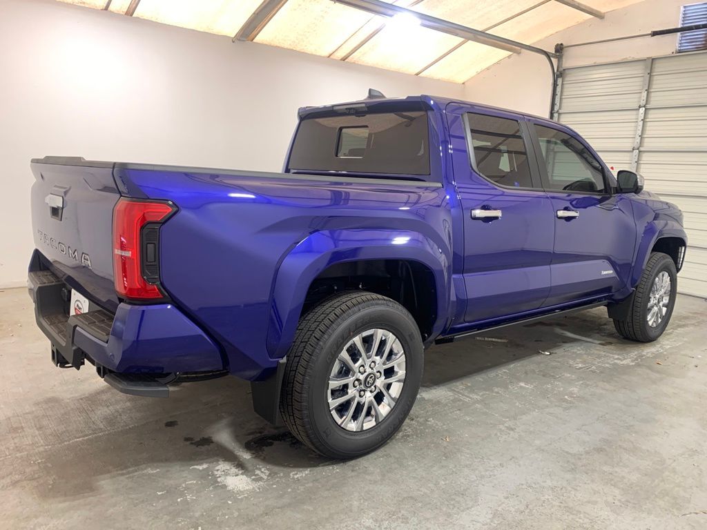 2024 Toyota Tacoma Limited 3