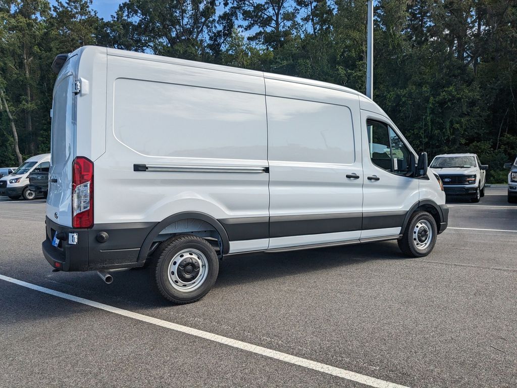 2025 Ford Transit 250