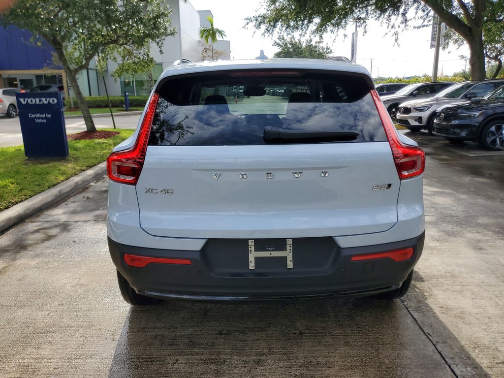 used 2026 Volvo XC40 car, priced at $41,595
