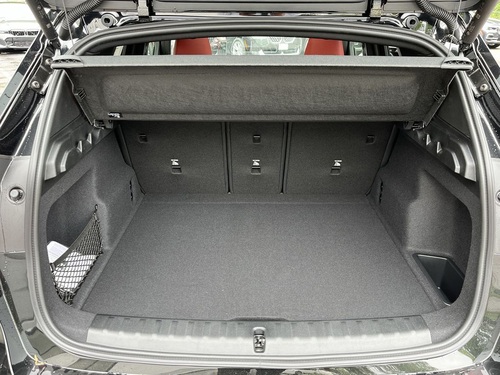 2025 BMW X1 xDrive28i 24
