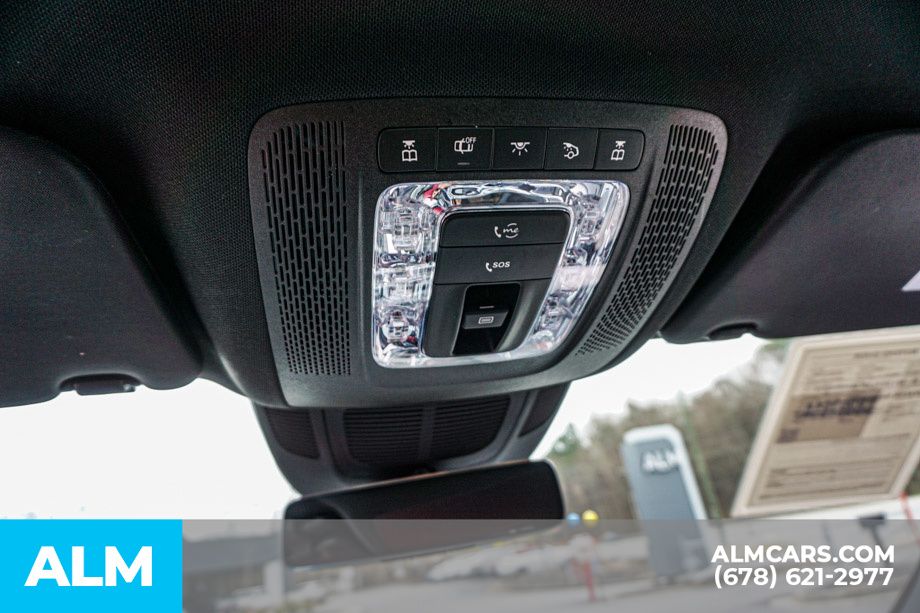 Used 2025 Black Mercedes-Benz GLE 350 image 33