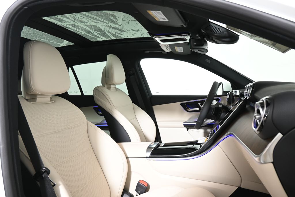 Thumbnail: 2026 Mercedes-Benz GLC - 21