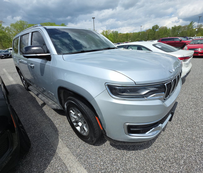 Silver Zynith 2023 Jeep Wagoneer L 4WD SUV / Crossover Four-Wheel Drive 8-Speed Automatic