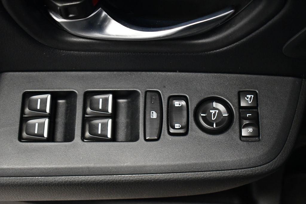 Thumbnail: 2023 Honda Pilot - 15