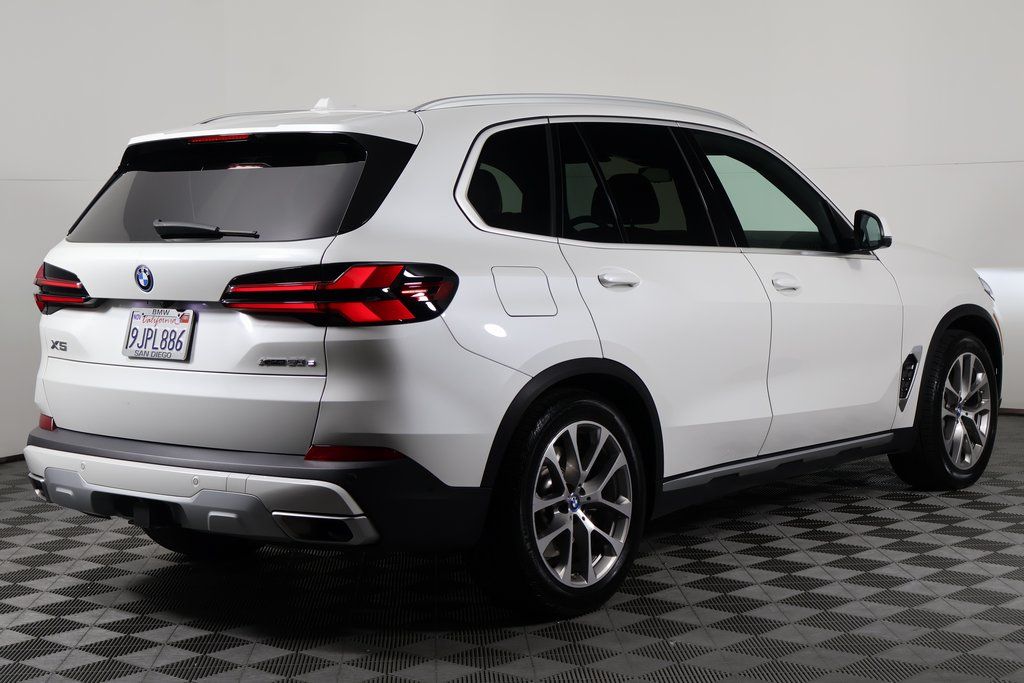 Thumbnail: 2024 BMW X5 - 4