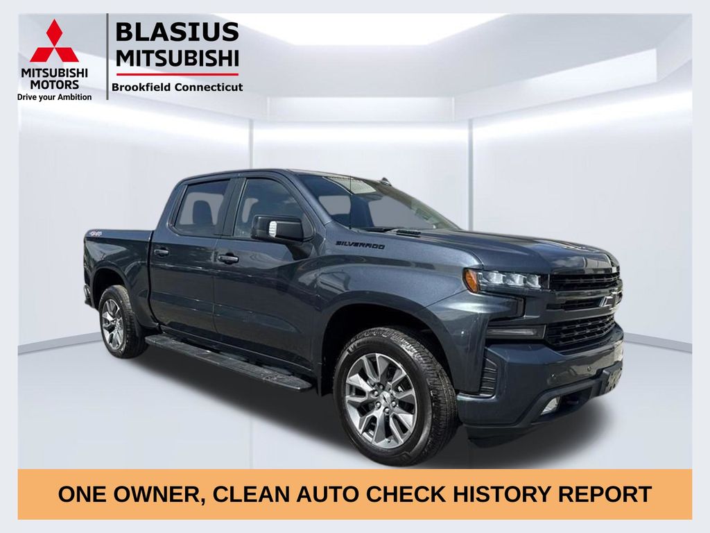 Shadow Gray Metallic 2022 Chevrolet Silverado 1500 Pickup Truck Four-Wheel Drive Automatic