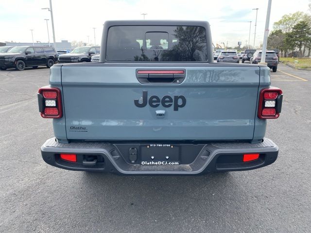 2024 Jeep Gladiator Sport 6