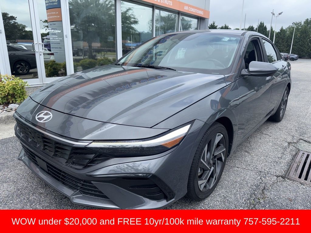 2024 Hyundai Elantra SEL FWD
