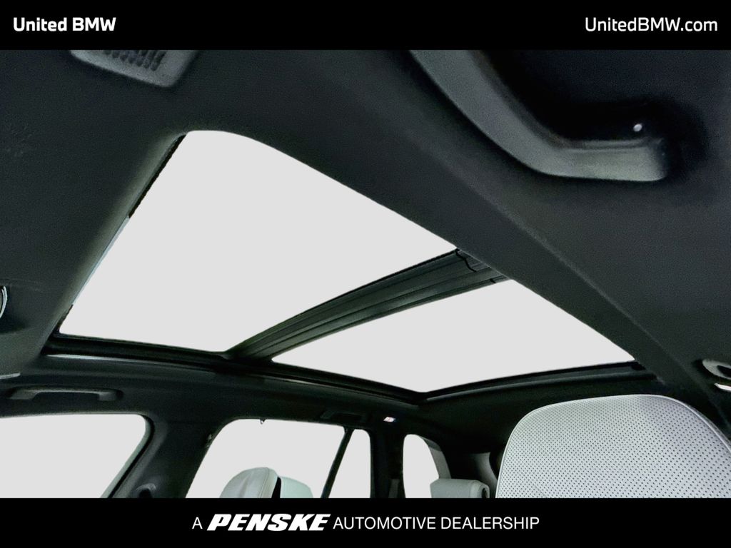 Thumbnail: 2026 BMW X5 - 19