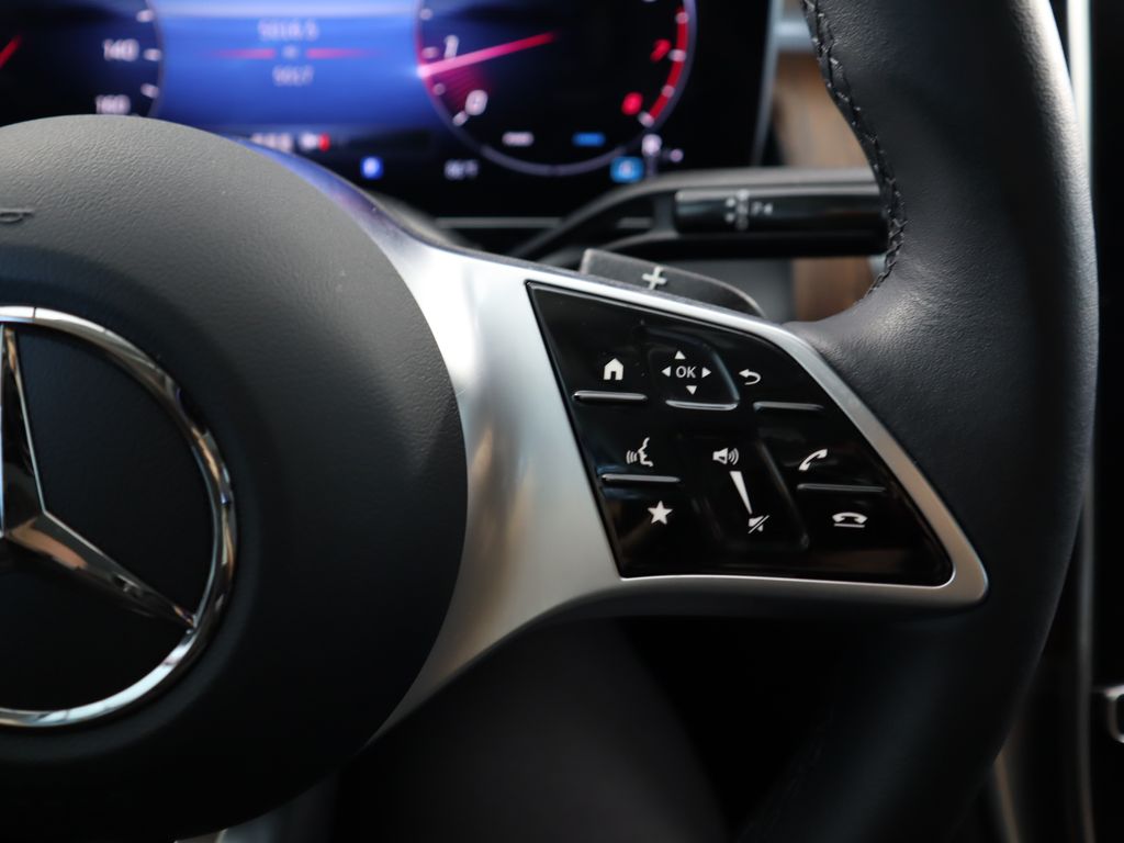 Thumbnail: 2024 Mercedes-Benz GLC - 12