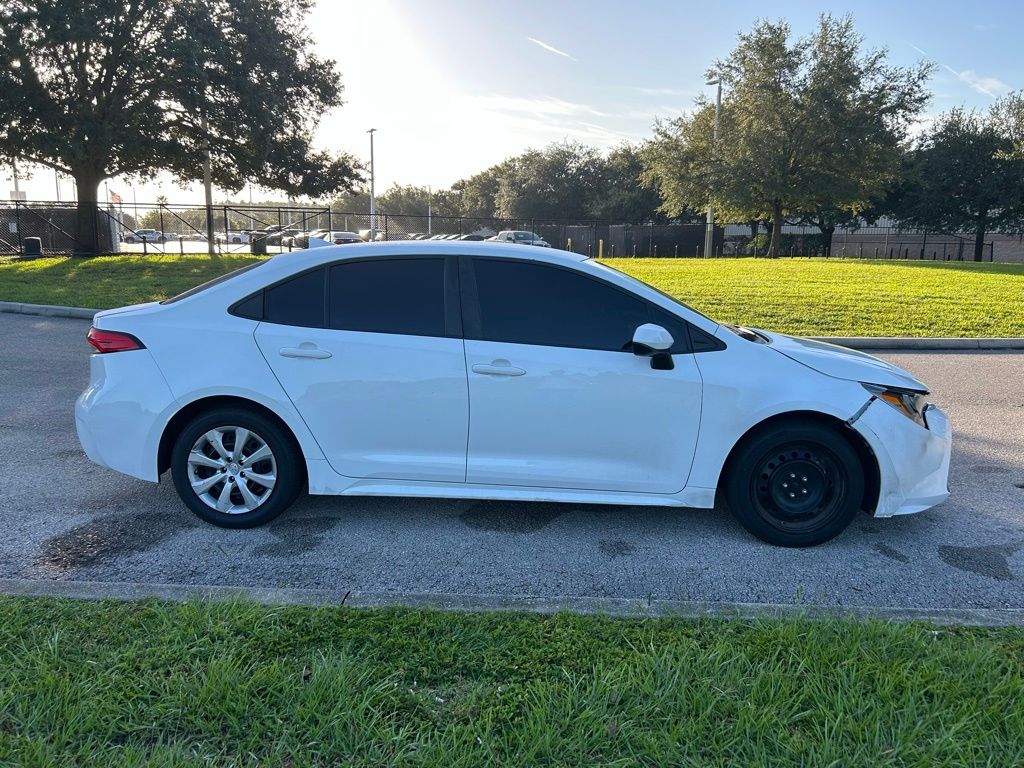 Thumbnail: 2022 Toyota Corolla - 6