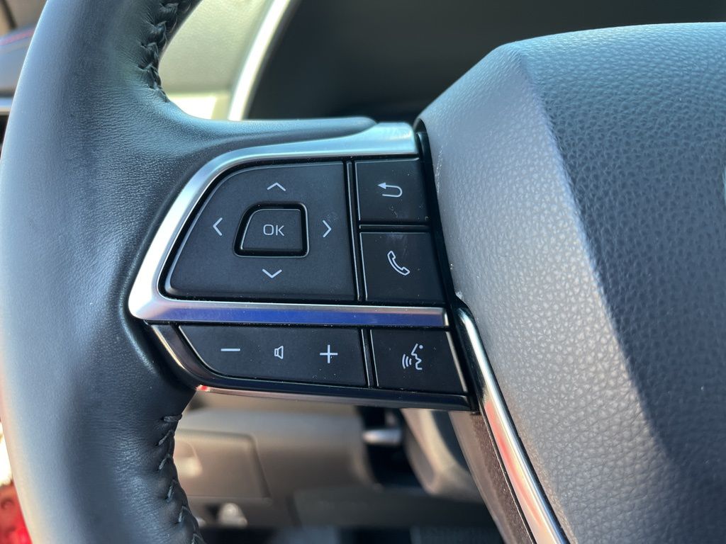 2021 Toyota Highlander XSE 21