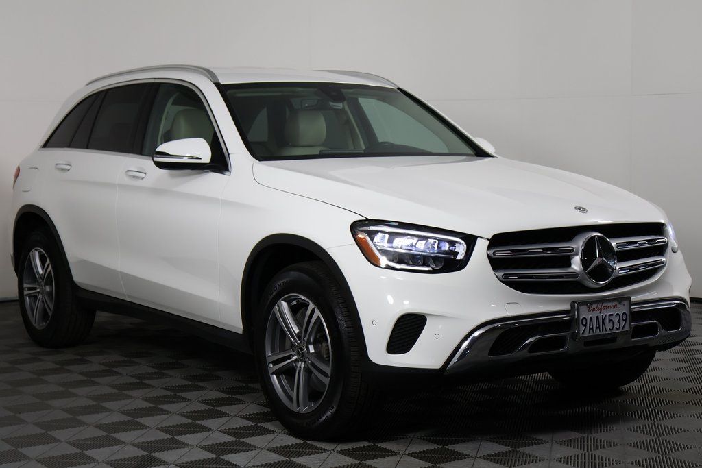 2021 Mercedes-Benz GLC 300 3