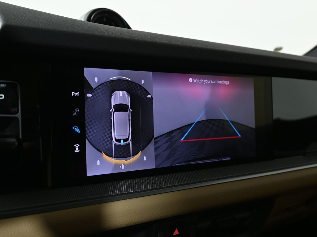 Thumbnail: 2026 Porsche Cayenne - 26