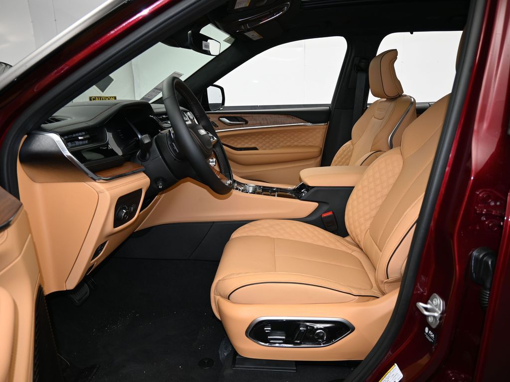 New 2025 Velvet Red Pearlcoat Jeep Summit Reserve image 11