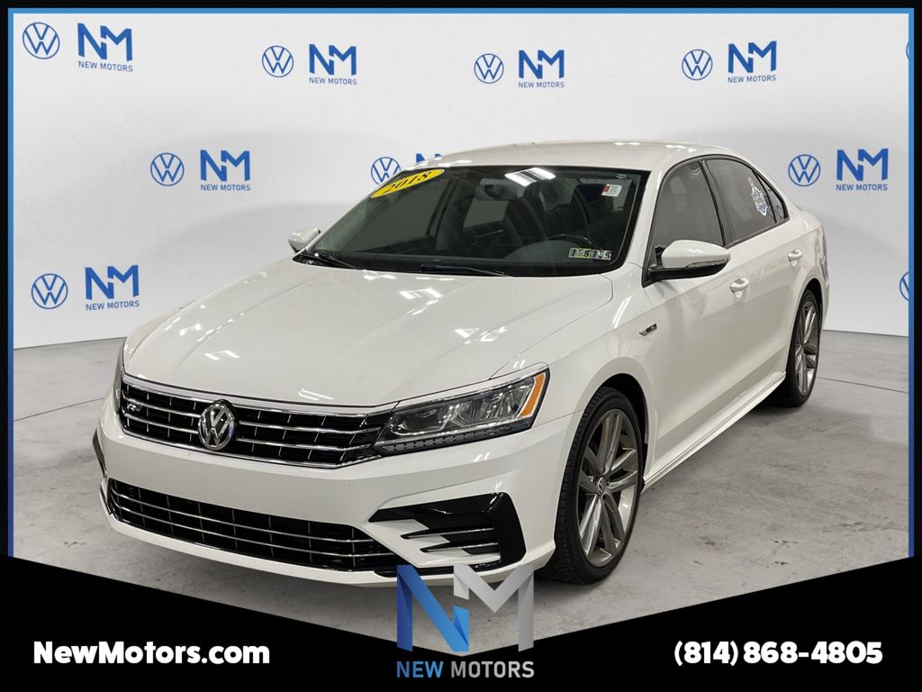 2018 Volkswagen Passat 2.0T R-Line FWD
