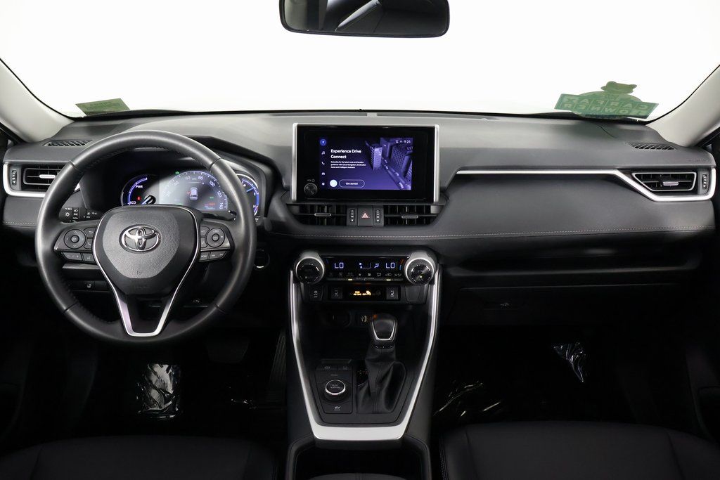 Thumbnail: 2025 Toyota RAV4 - 8