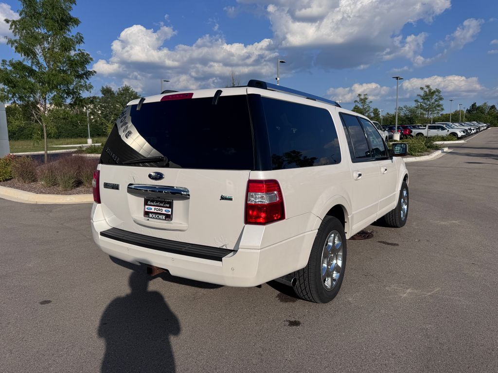 Used 2013 White Platinum Clearcoat Metallic Ford Limited image 4