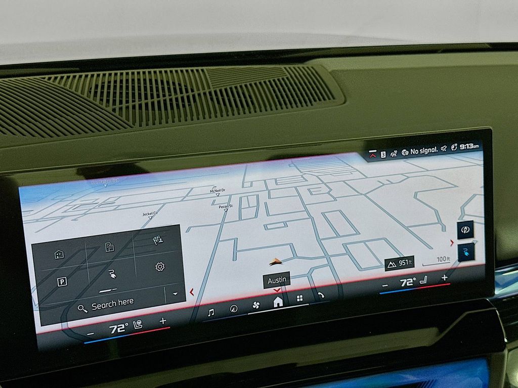 Thumbnail: 2025 BMW i5 - 12