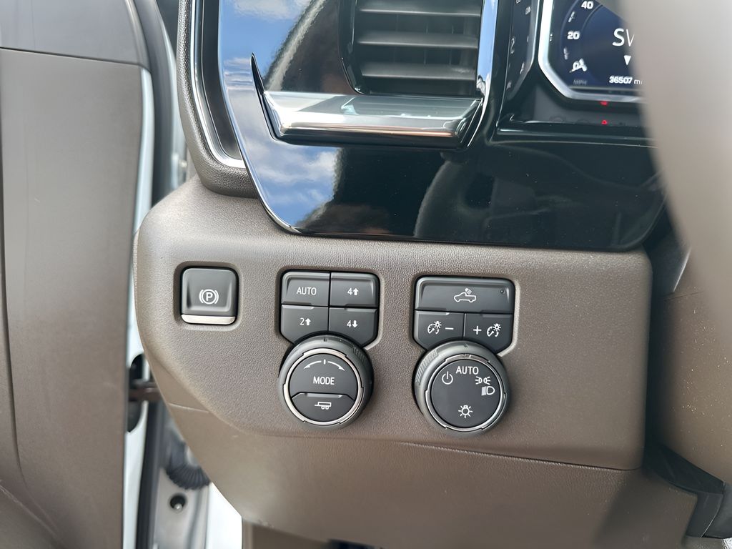 Used Car 2025 Chevrolet Silverado 1500  4wd Crew Cab 147 Lt W/1lt For Sale Under $50,000 In Austin, Texas