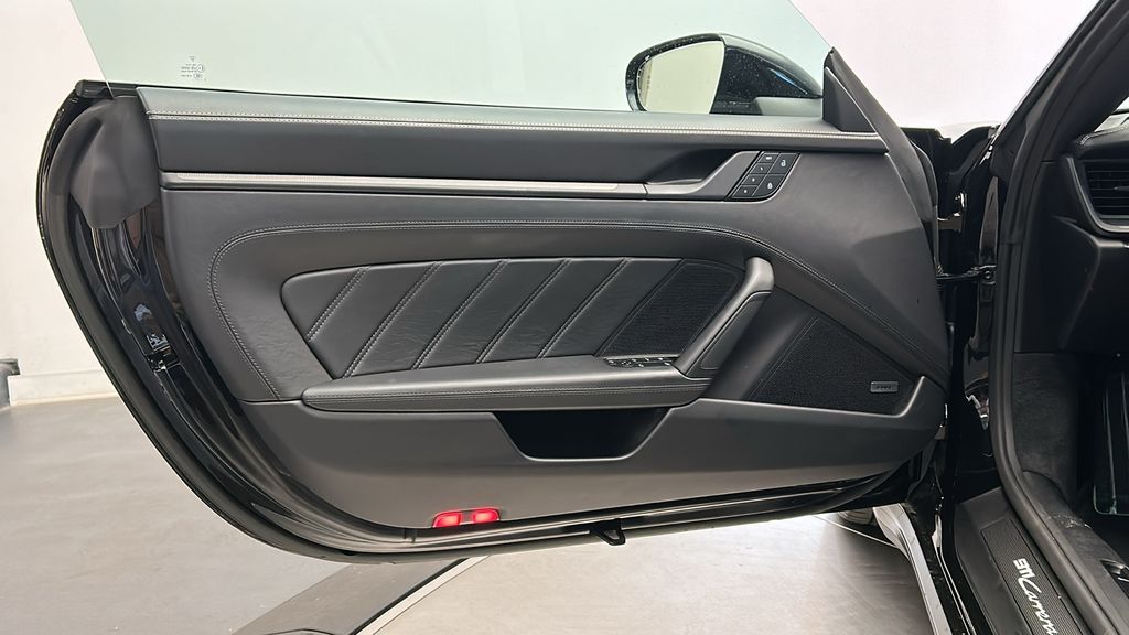 2023 Porsche 911 Carrera S 11