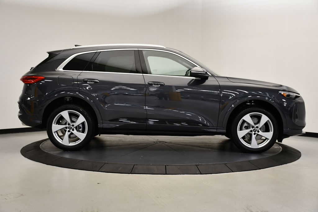 2025 Audi Q5 Premium 6