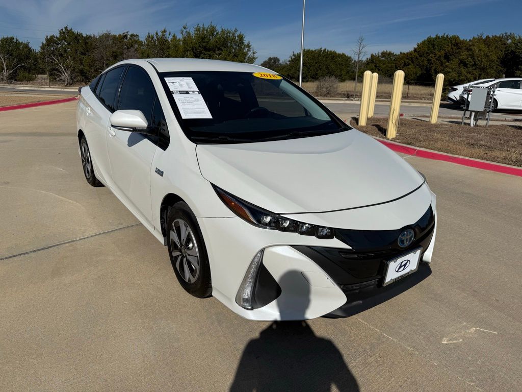 Thumbnail: 2018 Toyota Prius Prime - 3