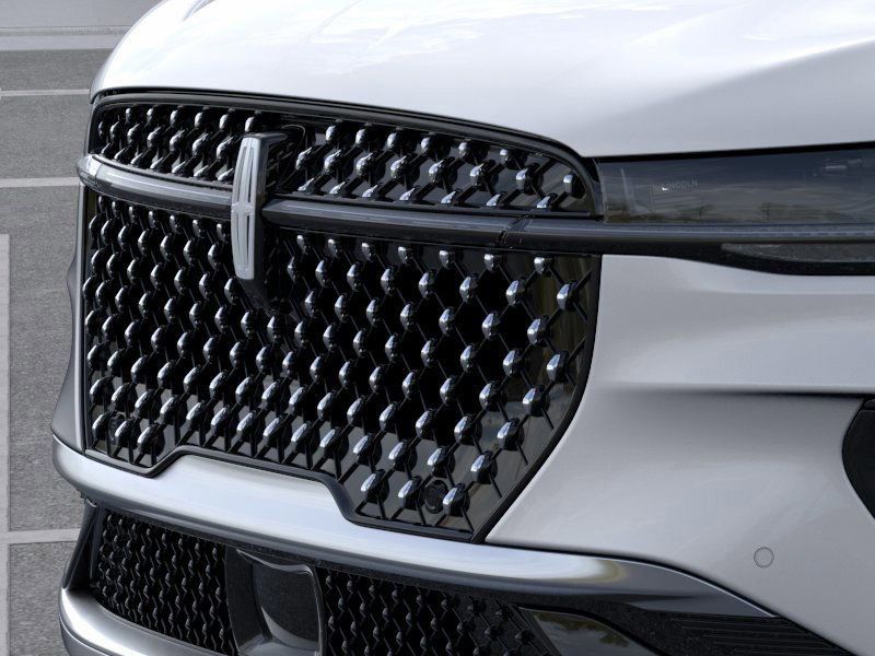 2025 Lincoln Nautilus Reserve