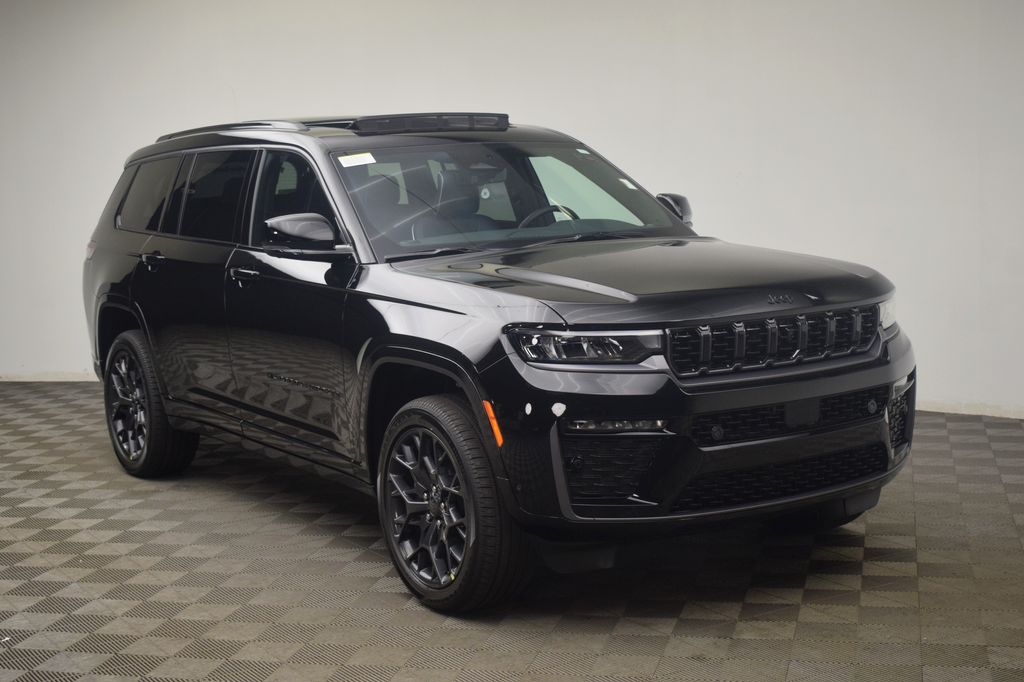 new 2026 Jeep Grand Cherokee L car, priced at $62,018