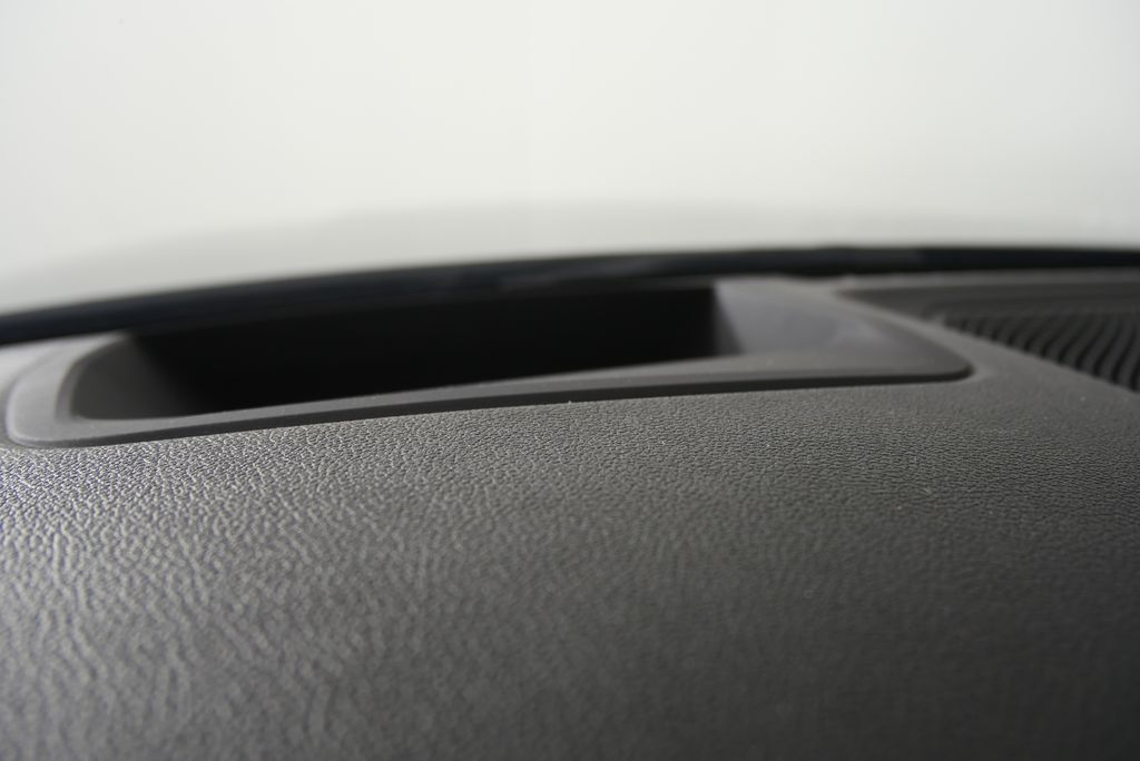 Thumbnail: 2023 BMW M4 - 18