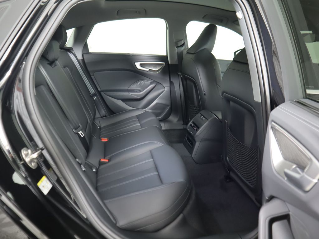 Thumbnail: 2025 Audi A5 - 24