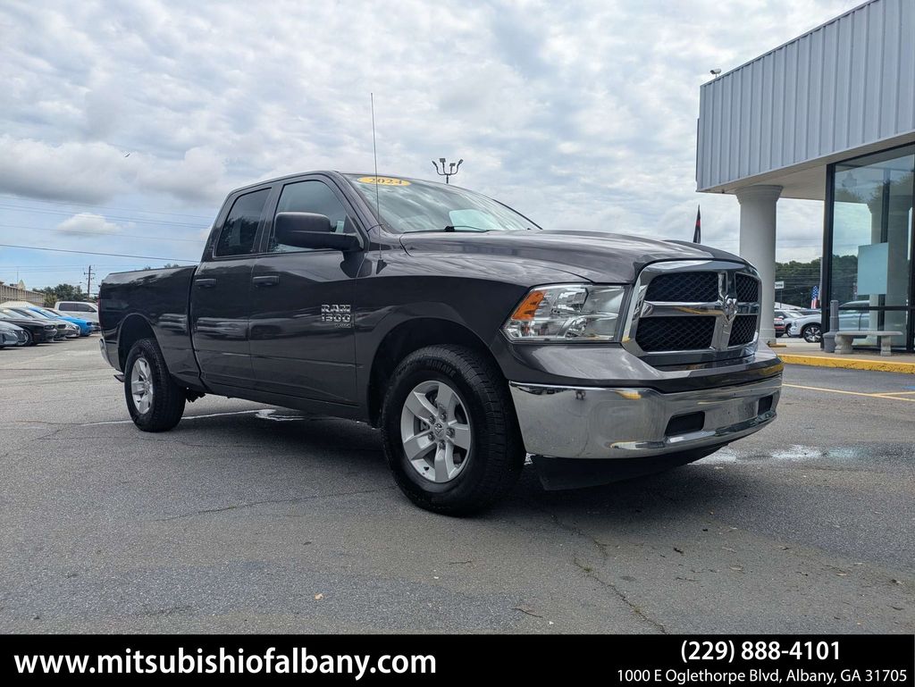 Crystal Metallic 2024 RAM 1500 Pickup Truck Four-Wheel Drive 8-Speed Automatic