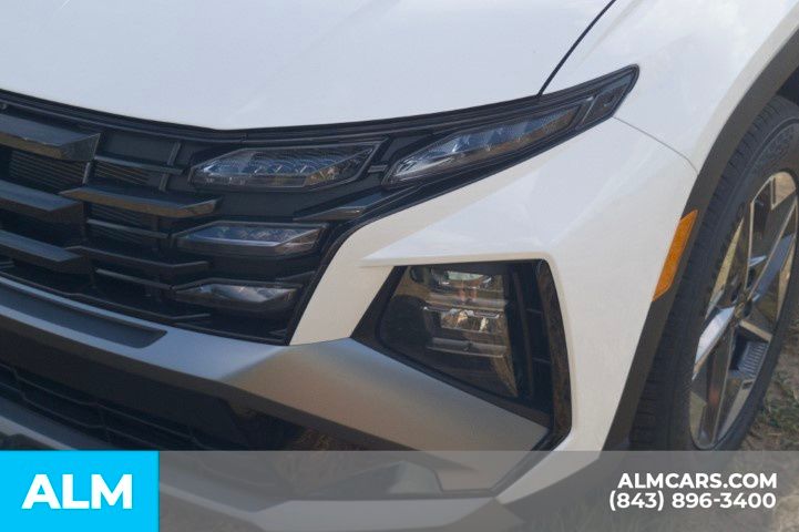 Used 2026 White Hyundai SEL image 12