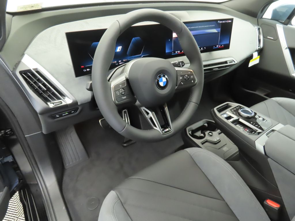 Thumbnail: 2026 BMW iX - 10