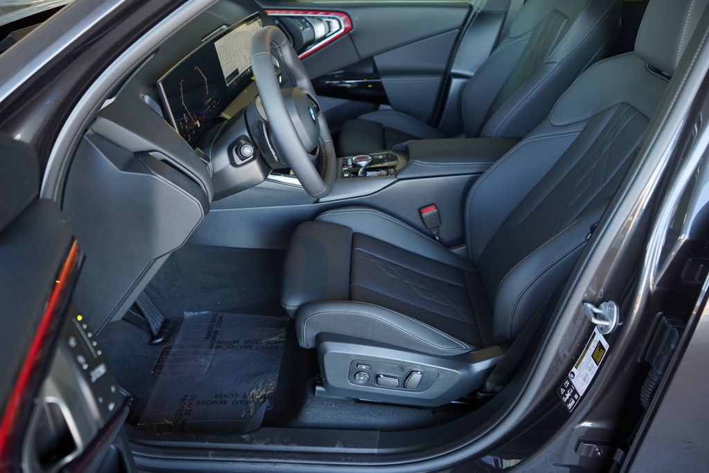 Thumbnail: 2026 BMW X3 - 10