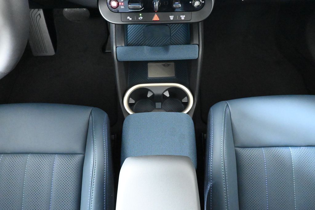 Thumbnail: 2025 MINI Cooper Countryman - 18