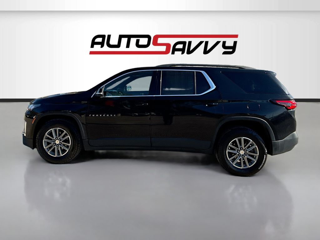2023 Chevrolet Traverse LT Leather - 3