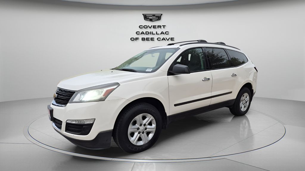 Used 2015 White Chevrolet LS image 3
