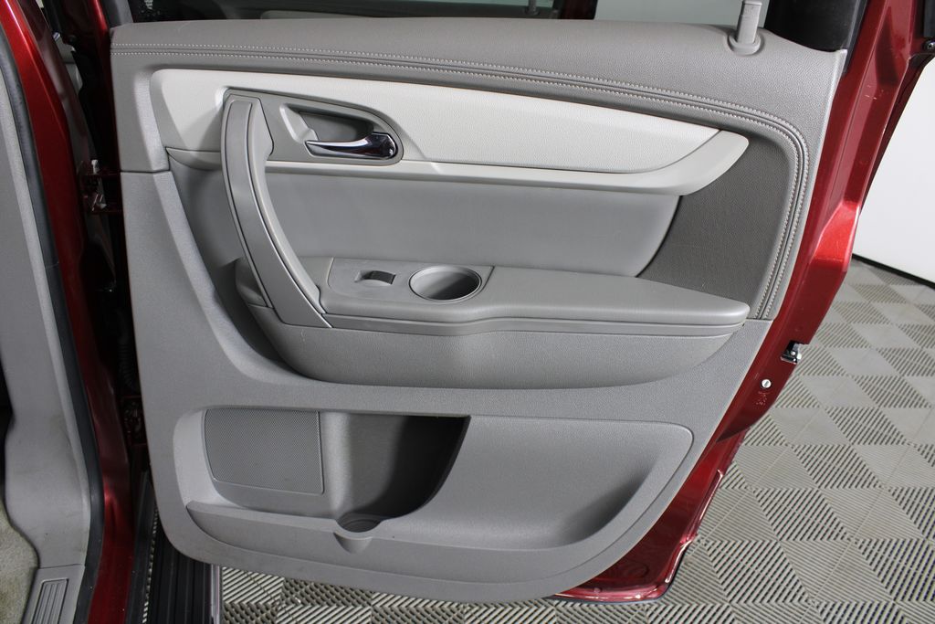 Used 2016 Chevrolet Traverse for sale in 