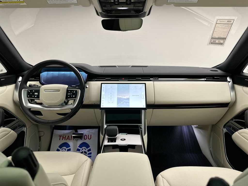 Thumbnail: 2025 Land Rover Range Rover - 13
