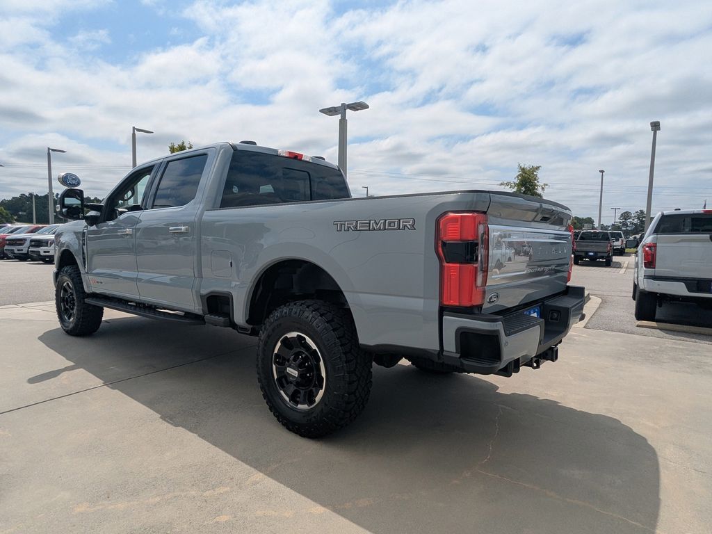 2026 Ford Super Duty F-250 SRW Platinum