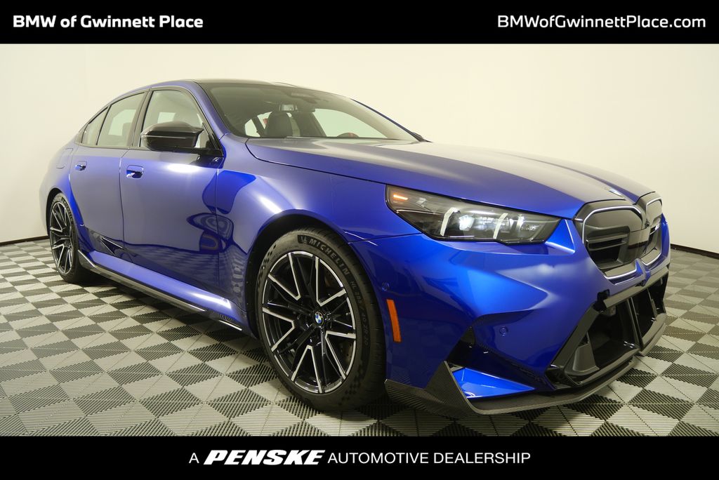 Thumbnail: 2026 BMW M5 - 1