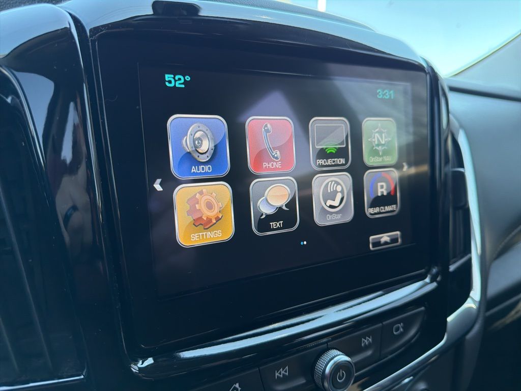 Thumbnail: 2018 Chevrolet Traverse - 32